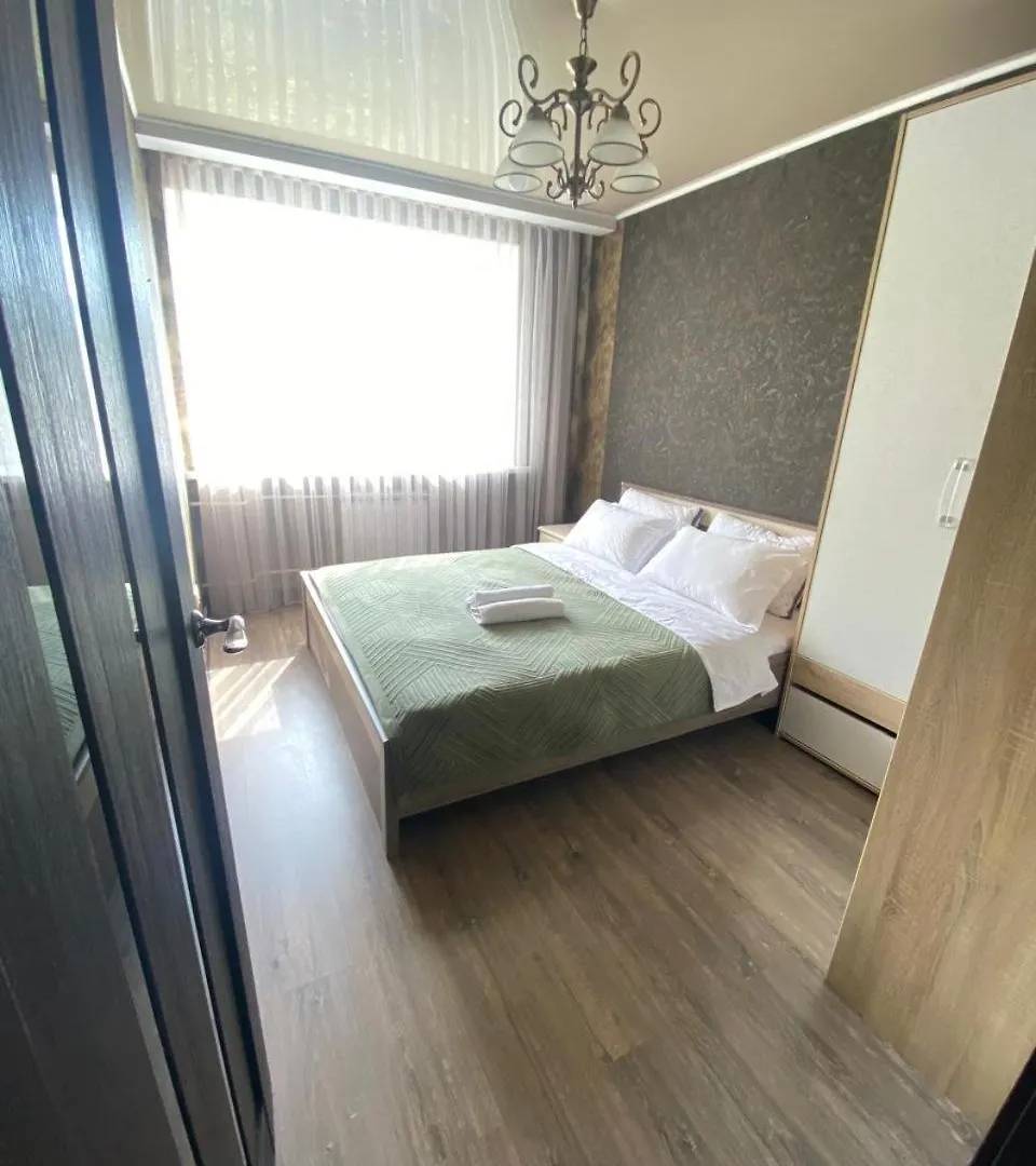3 Кмн Квартира На Набережной Реки Есиль Nur-Sultan  Apartment Nur-Sultan (Astana)